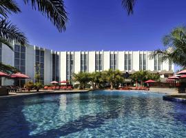 Pullman Lubumbashi Grand Karavia., hôtel à Lubumbashi