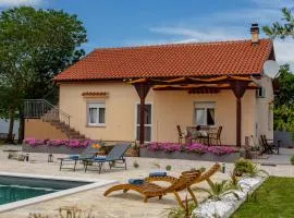 Villa PetraA Countryside Retreat near Zadar, Dalmatia