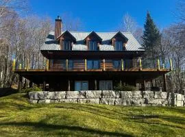 Mont-Tremblant Mountain View Chalet