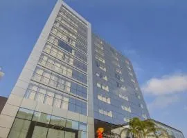 Sol de Oro Hotel & Suites