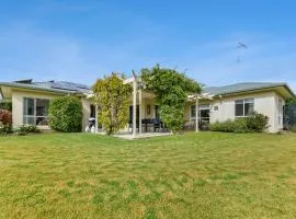 Wren Hill - Dreamy Home with Spectacular Views
