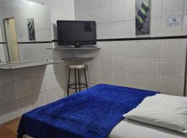 Hotel Atlântico, хотел в Жабоатао дос Гуарарапис