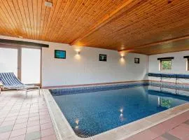 2 Bed in Holmfirth oc-emley