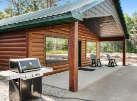 The Wilderness, Hotel in Conover