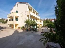 Apartments and rooms by the sea Jakisnica, Pag - 4053