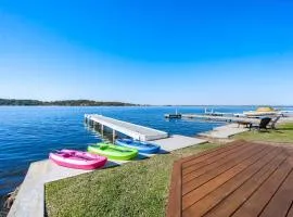 Catalina Bay | 3PM Checkout | Jetty & Boathouse