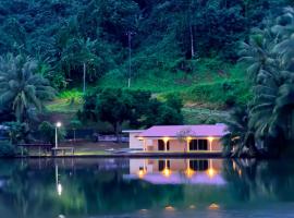 Sarahlodge, hotel i Tahaa