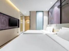 IU Hotels· Tianjin Houtai Chengjian University Haitai Industrial Park