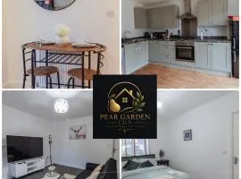 Spacious Peterborough PE1 3BR House For Short & Long Stay With Free Parking, WiFi & Garden, Contractors & Family Friendly