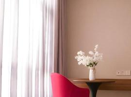 Borrman Hotel Baise High-speed Railway Station Hengning Plaza, hotel en Qitang