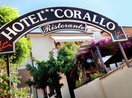 Hotel Corallo, hotel com banheiras de hidromassagem em Pomonte