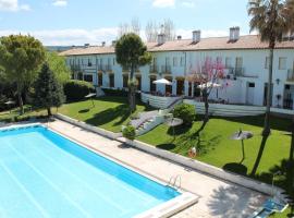 Hotel Tugasa El Almendral, hotel di Setenil