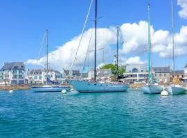 Apartment for 2 people on Lesconil Harbor
