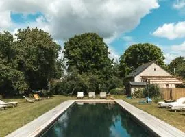 Eco-Gîte With Pool In A Bird Refuge In Anjou