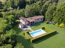 Comfortable Home Romeo Among Greenery - Happy Rentals
