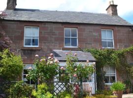 St Louan's, Ferienhaus in Alyth