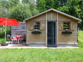 Chalet à l'étang de Bramefort, hotelli kohteessa Champsac