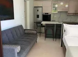 Yayas Family House