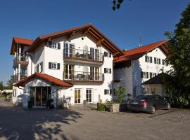 Landhotel Grüner Baum, hotell i Westendorf