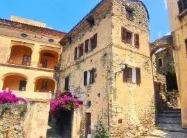 La Casa Monti au coeur du village de Lama