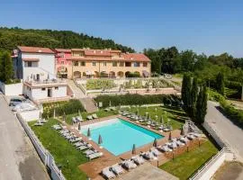 Chianni Suite with Pool - Parking - AC - Wifi