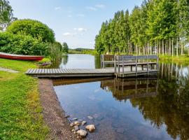 Countryside riverside cabin for both winter and summer, hotel a Janakkala