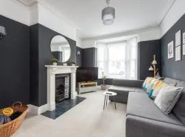 Spacious 3 Bed In Rugby