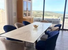 Rokna Corner Penthouse