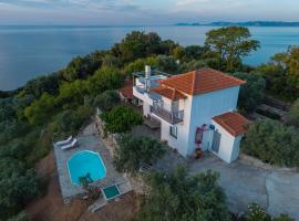 Villa Rose, hotel di Glóssa