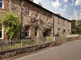 Finest Retreats - Bourne Edge