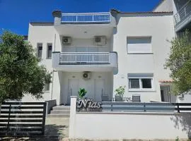 Nias Apartments No 104