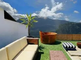 Casa Jacuzzi Vista Cachoeira e Serra