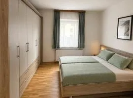 Zentrale Ferienwohnung mit kostenlosen Parkplätzen