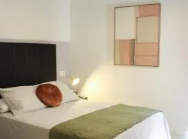 Matute Street, Private rooms