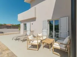 Apartment Blu with patio