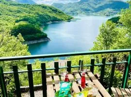 Lago Argentato