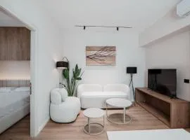 Saturn Hotel Tirana