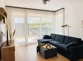 Small Garden Apartman