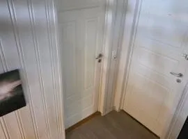4bedroom villa 15Airport Free parking