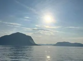 Hundeivik Fjord Retreat - Fjord Panorama