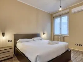 Xenia Milan - 2 room apartment in Viale Ungheria 17-2