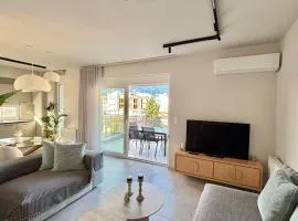 VOLOS Luxury Suite Pnoes with PRIVATE PARKING