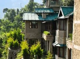 Birds & Oaks - Luxury Boutique Hotel, Ramgarh