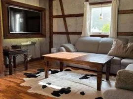 The Chess House Lofoten - Luxury Arctic Villa in Fredvang