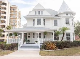 The Parrish Grove Inn