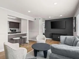 Newly Renovated Unit in Central Spfld #204