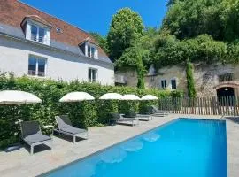 Domaine avec piscine proche Amboise 15 p