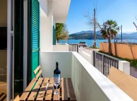Coastline Studio Apartment Ligia Bay