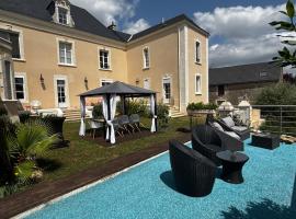 Hébergement haut de gamme proche circuit 24 heures Le Mans: Écommoy şehrinde bir otel