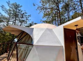 Glamping Cabañas Luz y Vida, отель в городе Чигнауапан